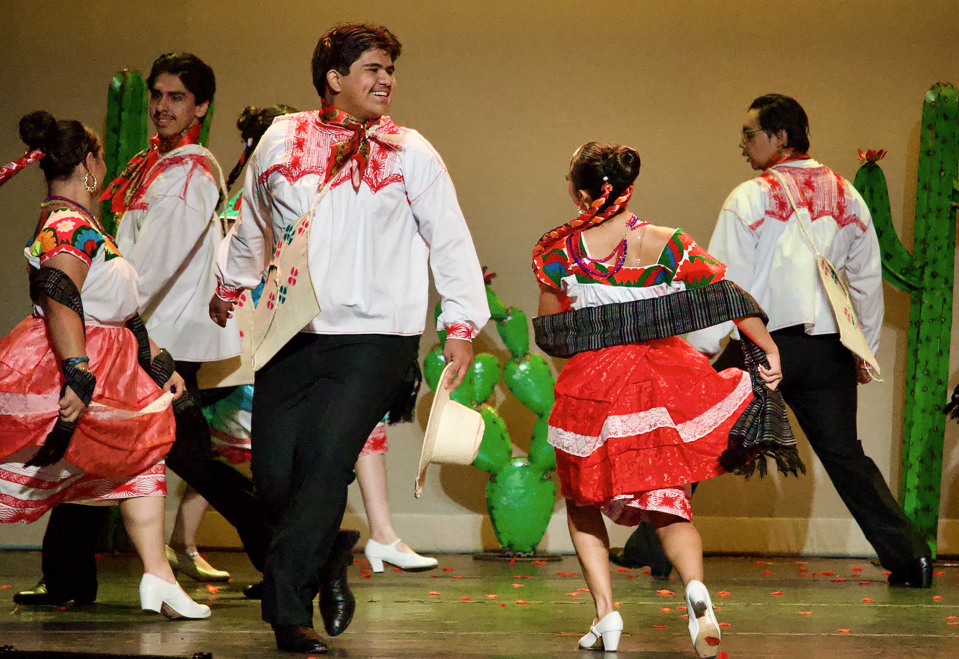 Give to BALLET FOLKLORICO DE ALVARO MUNOZ ACADEMY | Abilene Gives 2026